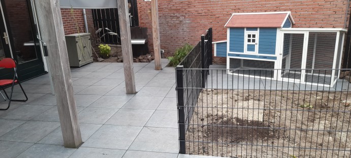 Vernieuwing van Bestrating met Keramische Tegels