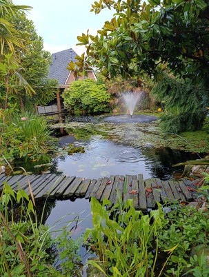 Een Oase van Rust in Eigen Tuin